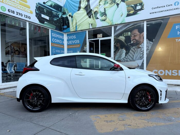 TOYOTA YARIS GR 2026 - Image 14