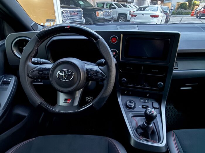 TOYOTA YARIS GR 2026 - Image 3