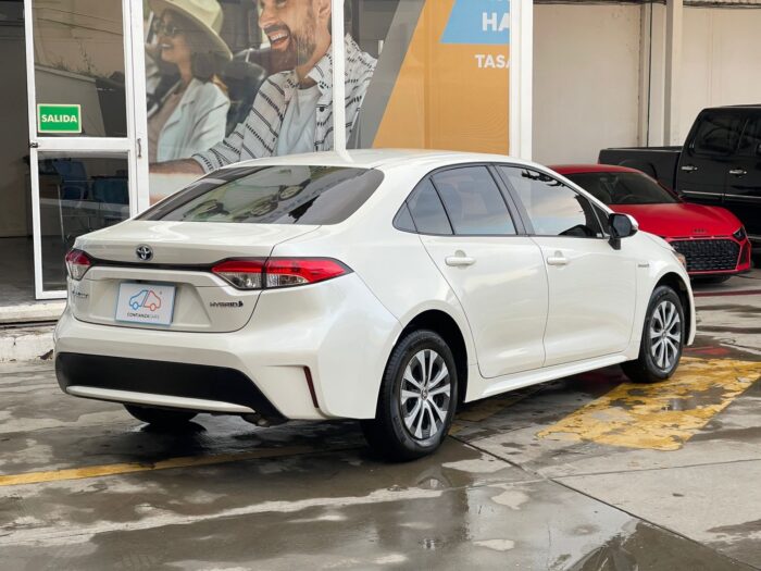 TOYOTA COROLLA LE HV 2020 - Image 8