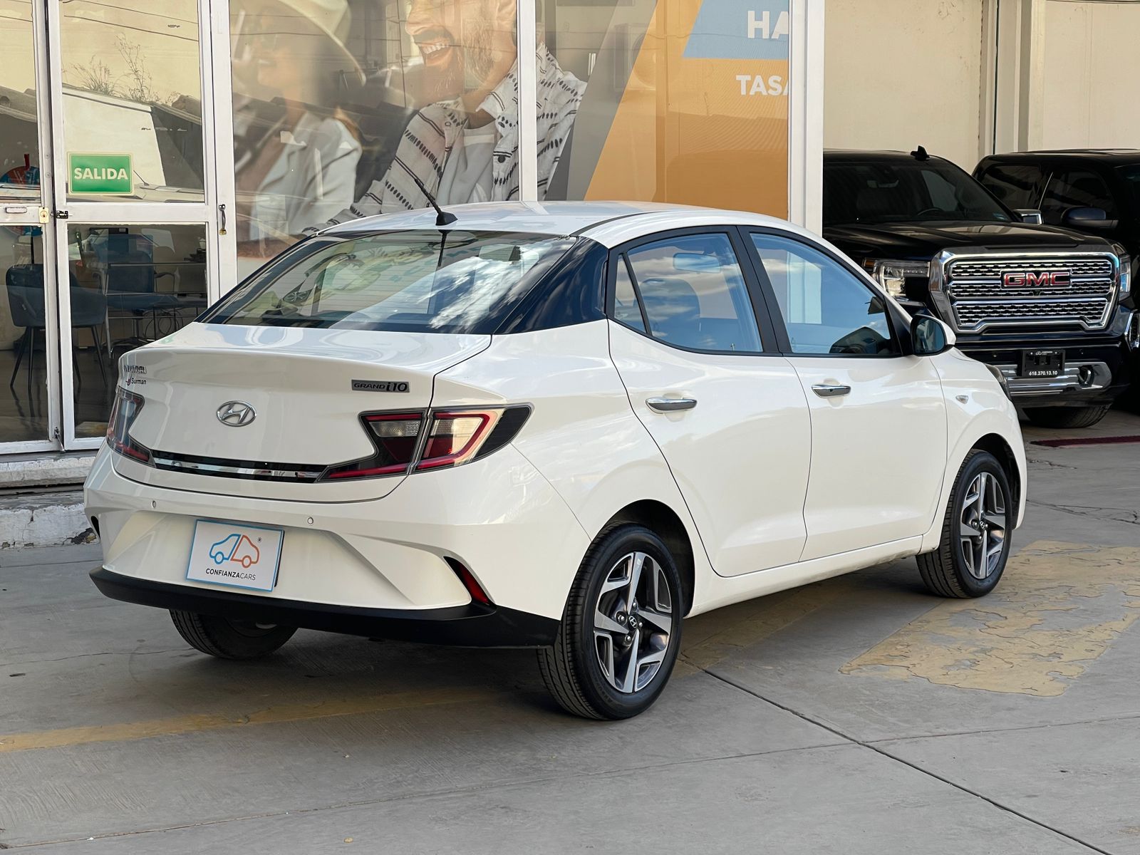 HYUNDAI GRAND I10 GLS MT 2023 - Image 5