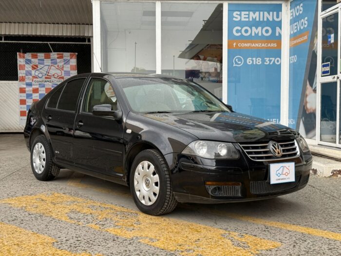 VOLKSWAGEN JETTA CLÁSICO 2015 - Image 7
