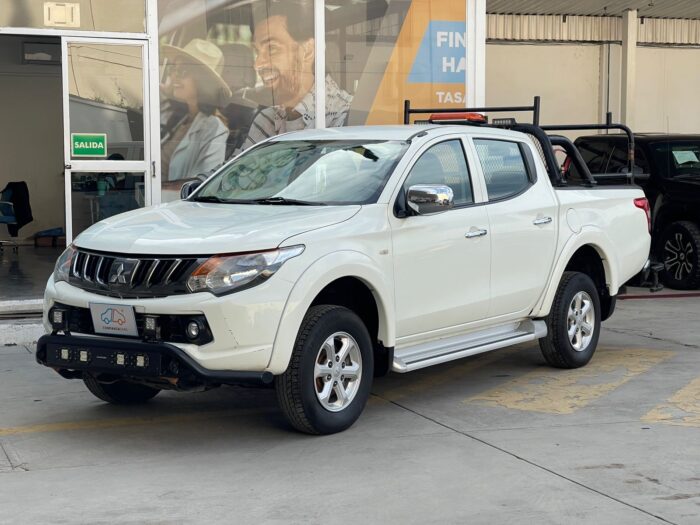 MITSUBISHI L200 4X2 TM 2018 - Image 14