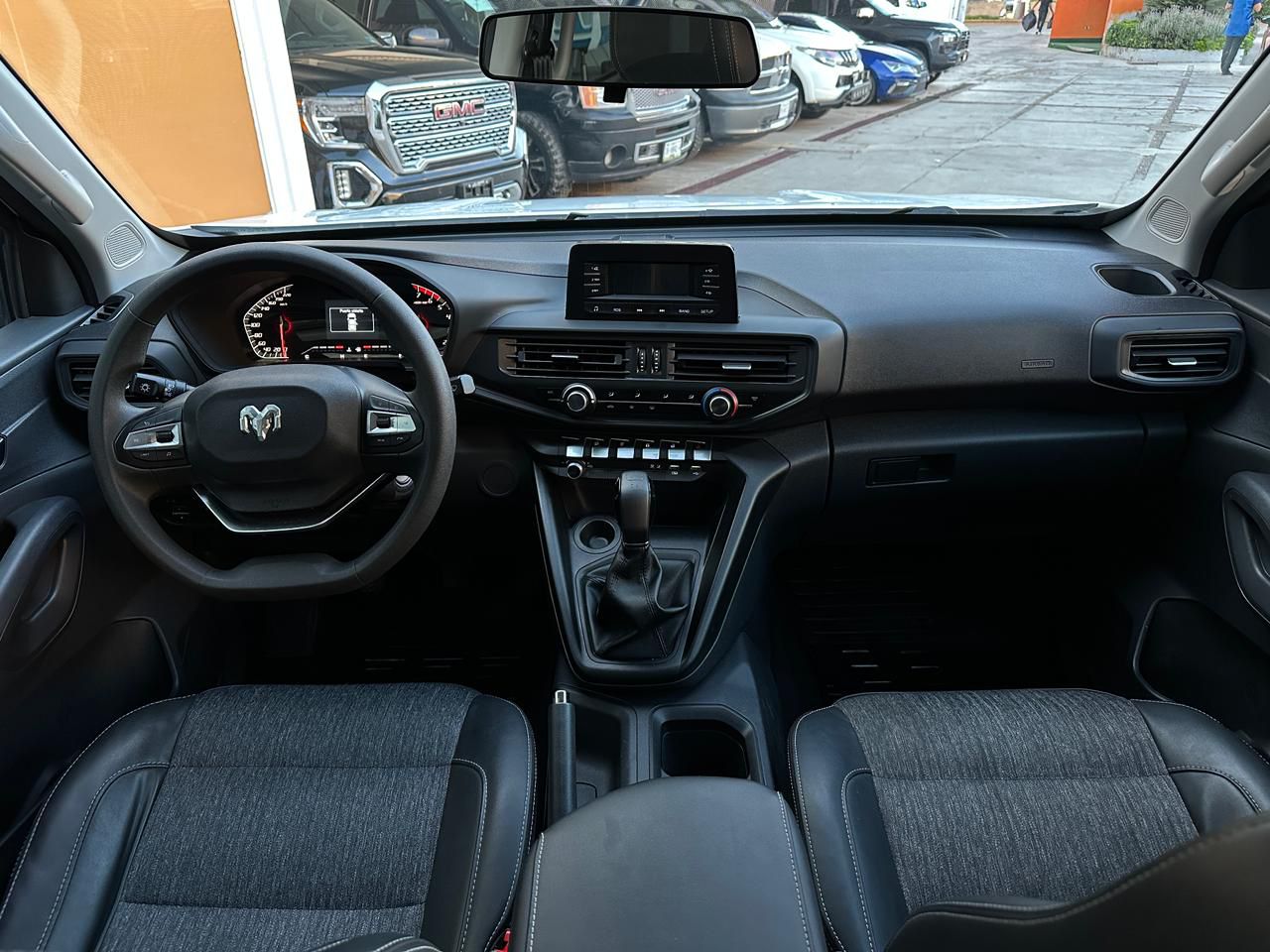 DODGE RAM 1200 TRADESMAN CC TM 2025 - Image 17