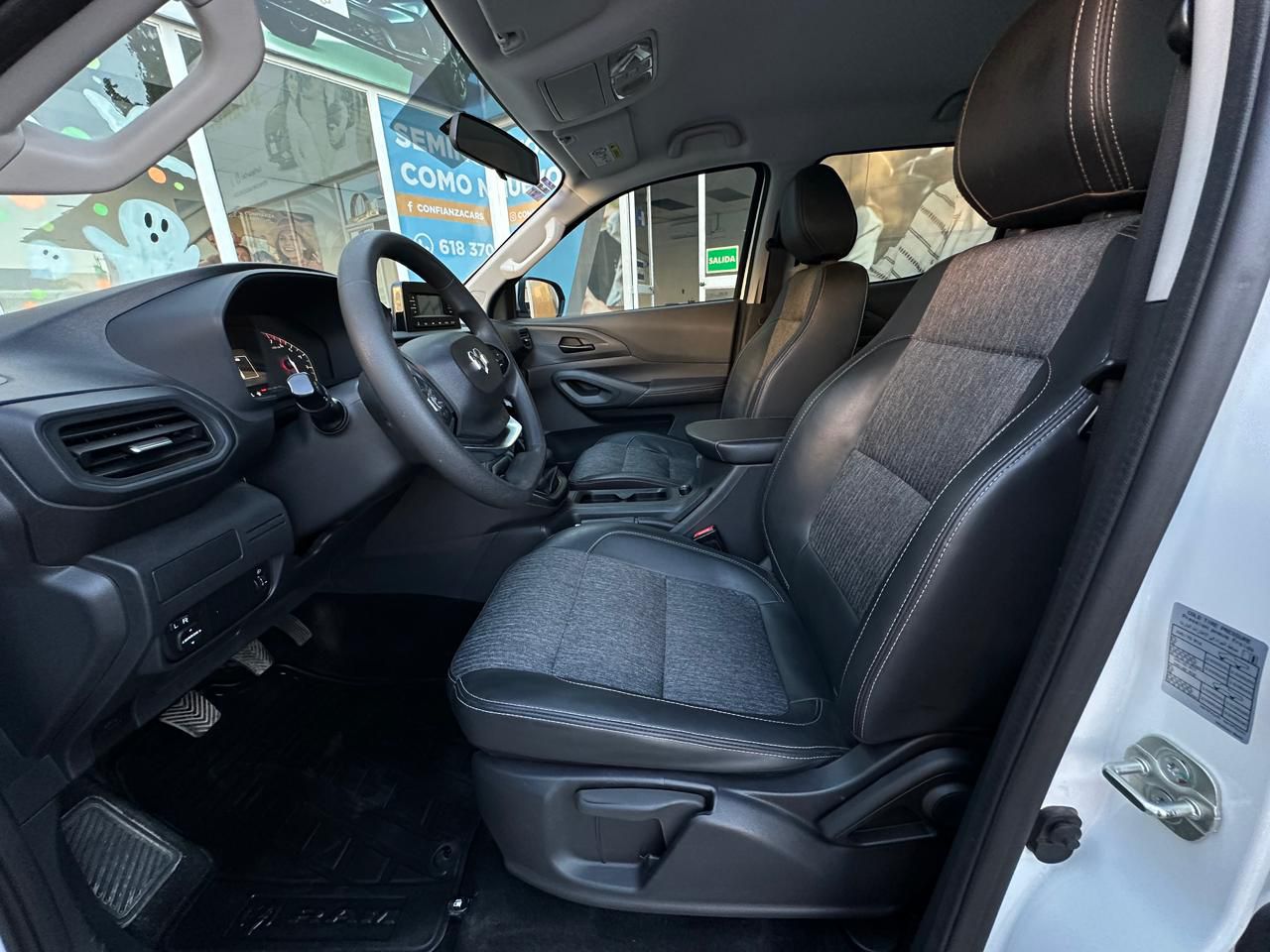 DODGE RAM 1200 TRADESMAN CC TM 2025 - Image 12