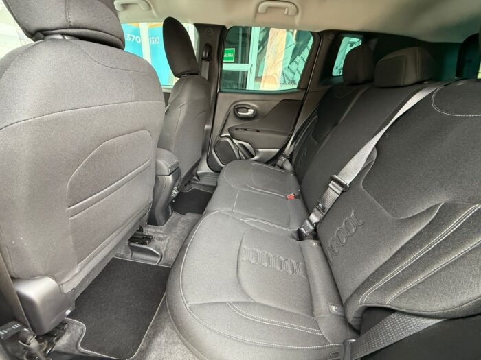 JEEP RENEGADE SPORT 2025 - Image 3