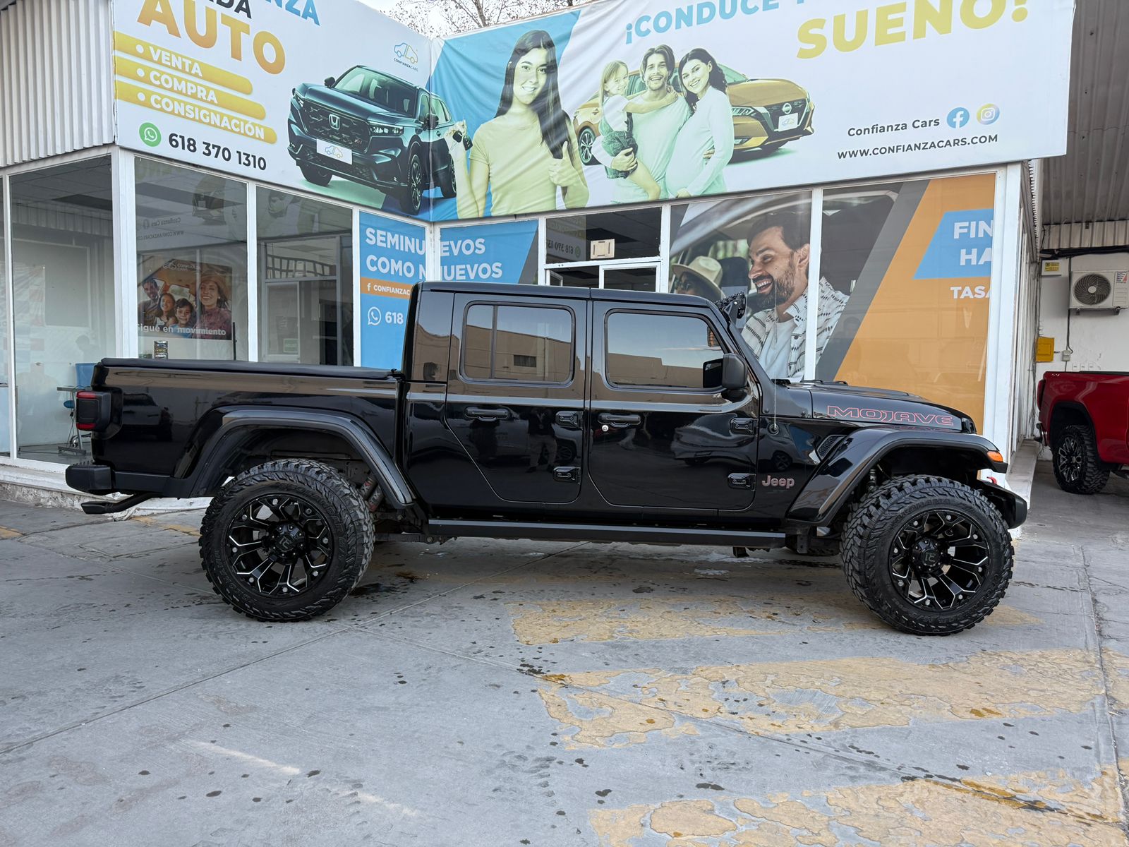 JEEP JT MOJAVE 4X4 2023 - Image 9