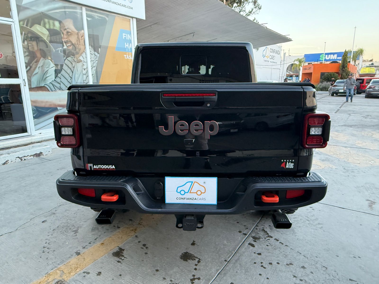 JEEP JT MOJAVE 4X4 2023 - Image 6