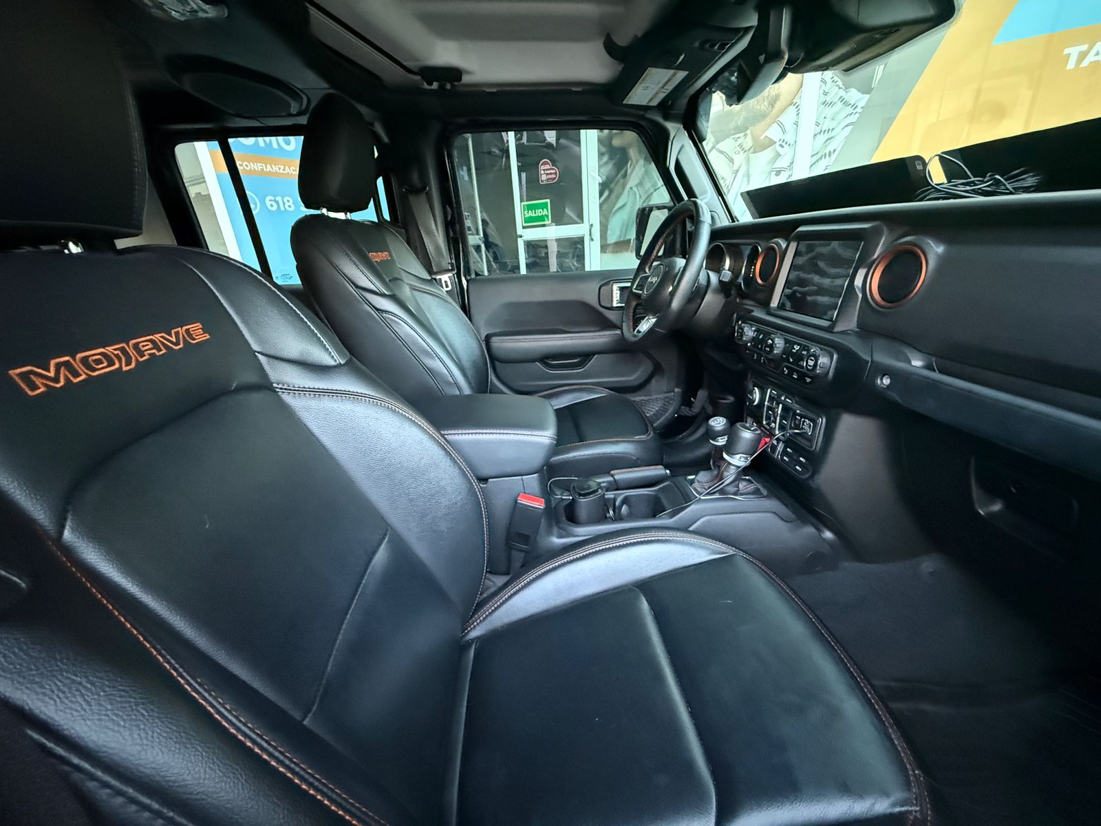 JEEP JT MOJAVE 4X4 2023 - Image 7