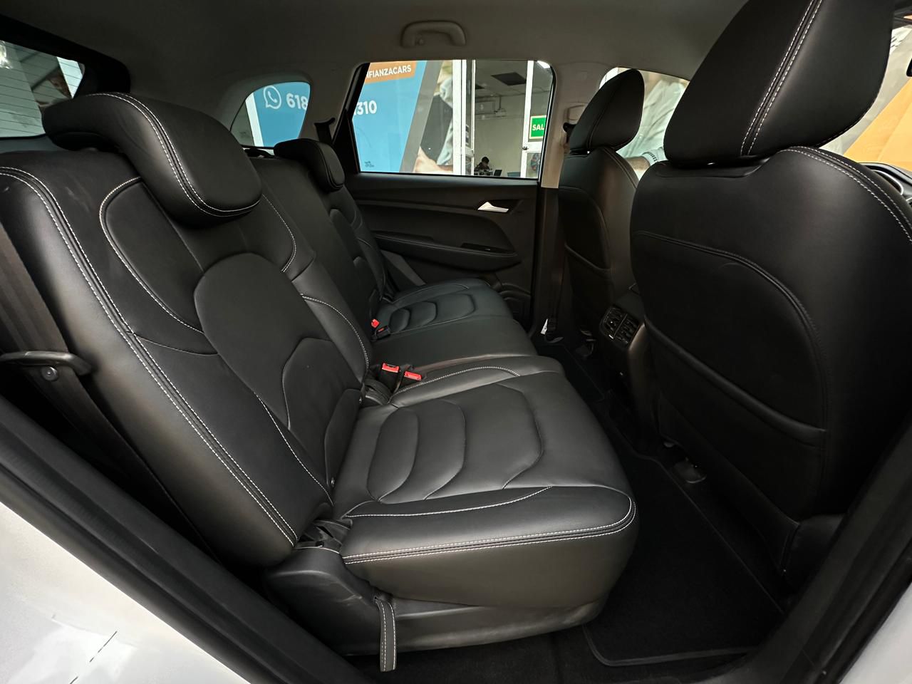 CHEVROLET CAPTIVA LT 3 FILAS 2023 - Image 8