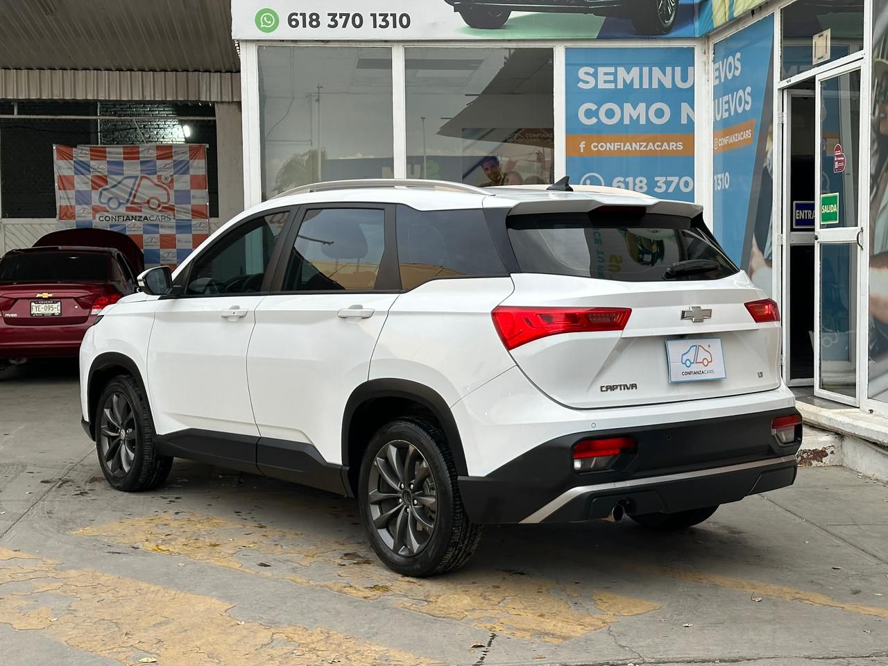 CHEVROLET CAPTIVA LT 3 FILAS 2023 - Image 13