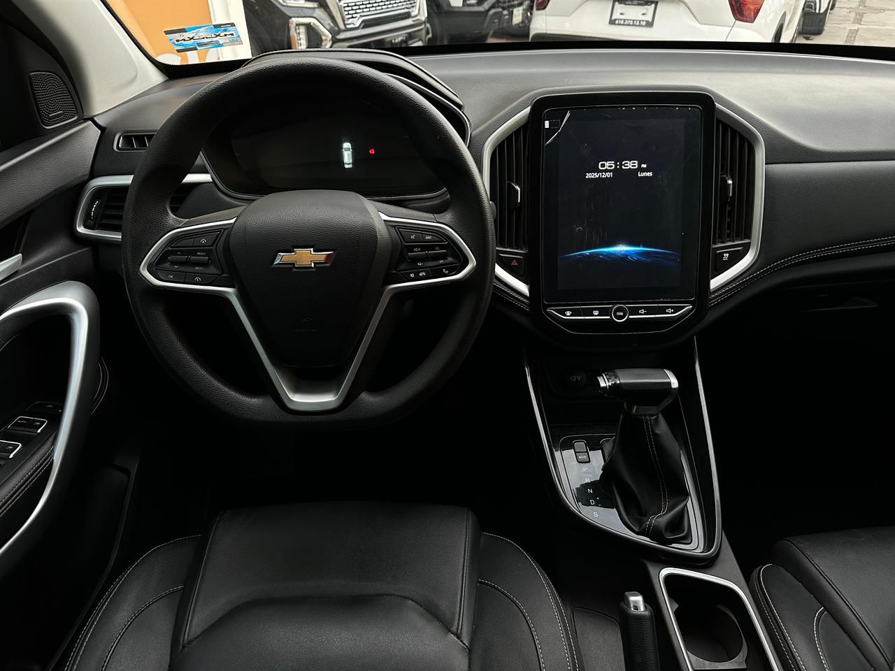 CHEVROLET CAPTIVA LT 3 FILAS 2023 - Image 11