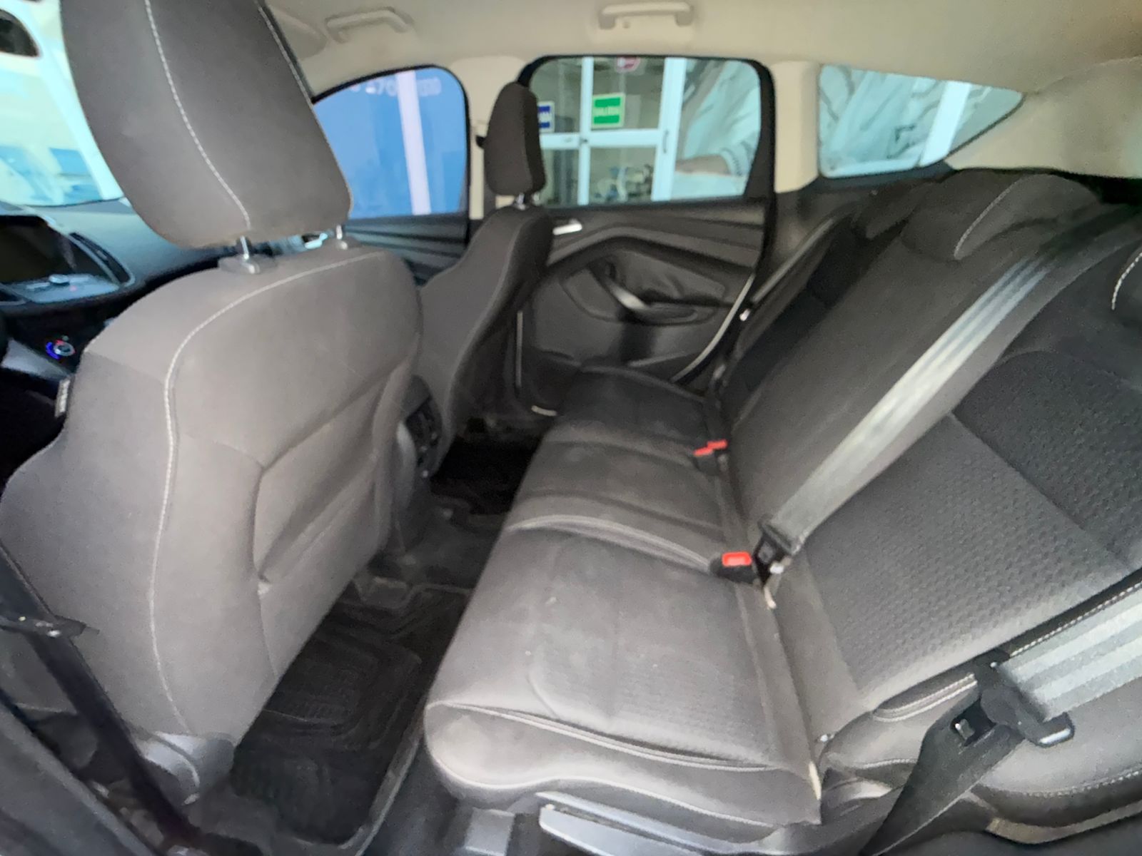 FORD ESCAPE PLUS 2018 - Image 9