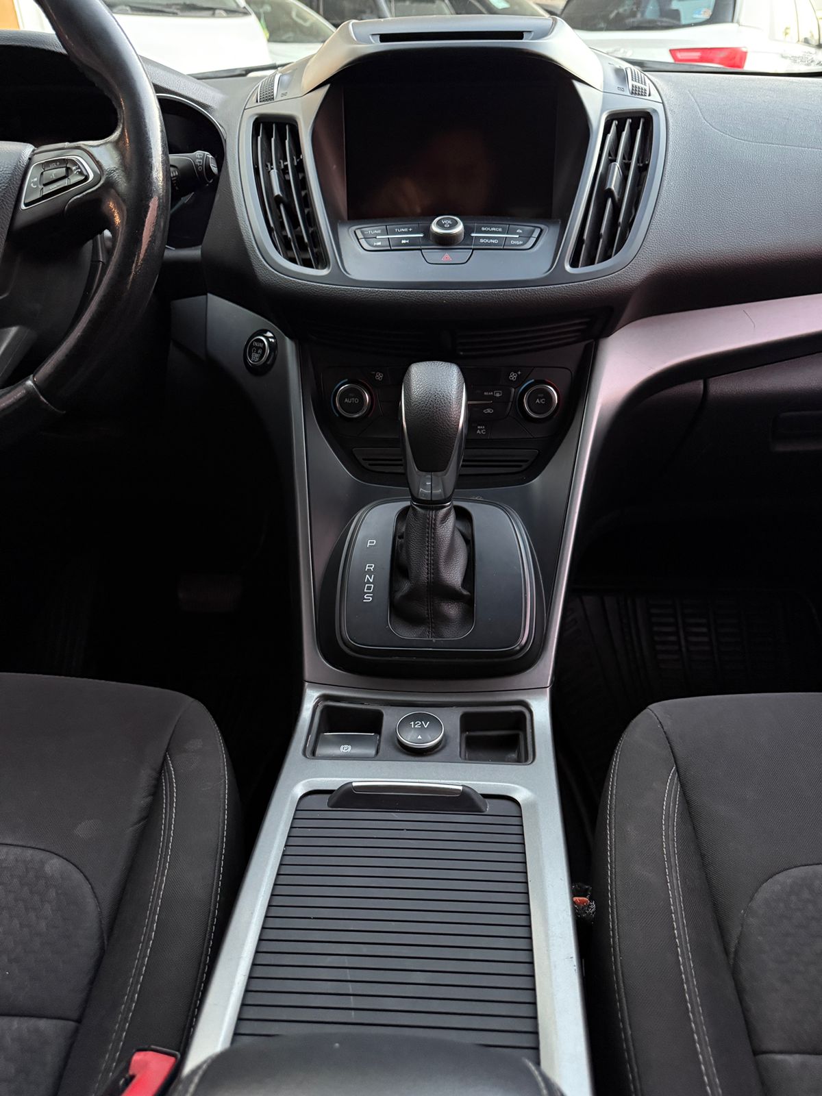 FORD ESCAPE PLUS 2018 - Image 15