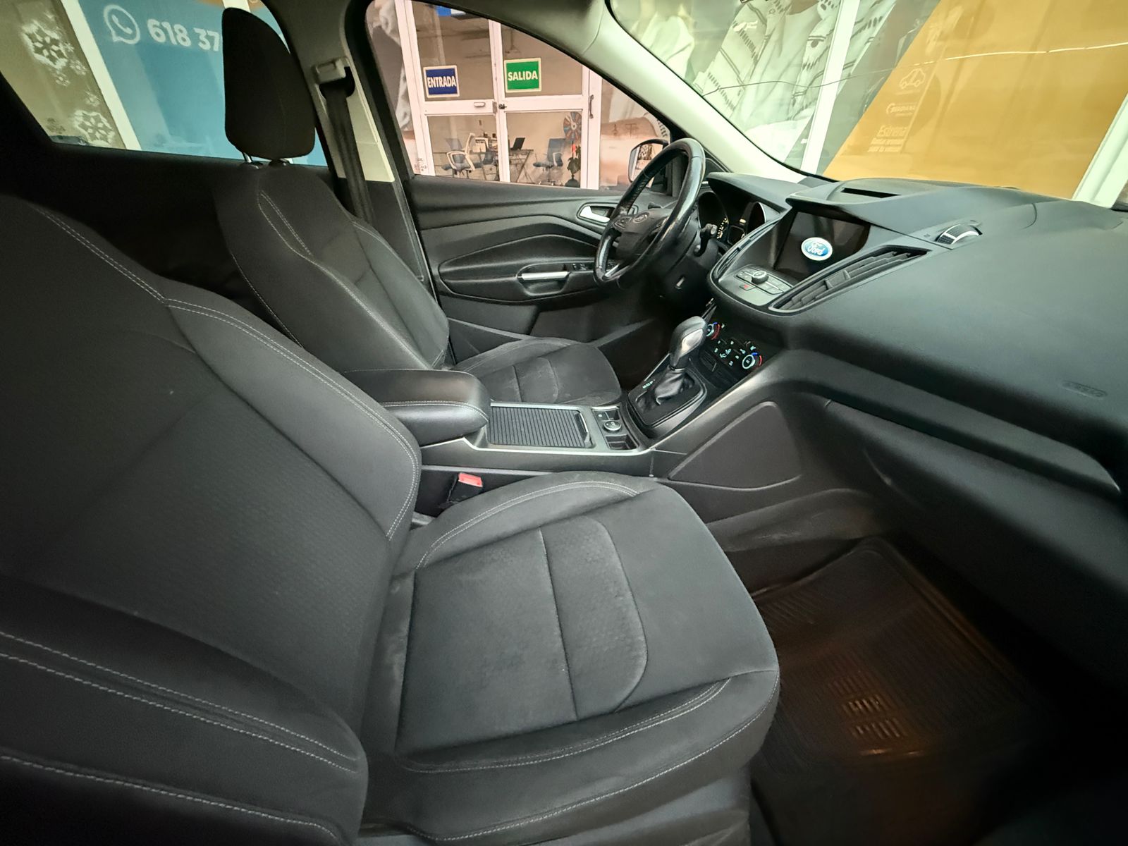 FORD ESCAPE PLUS 2018 - Image 11