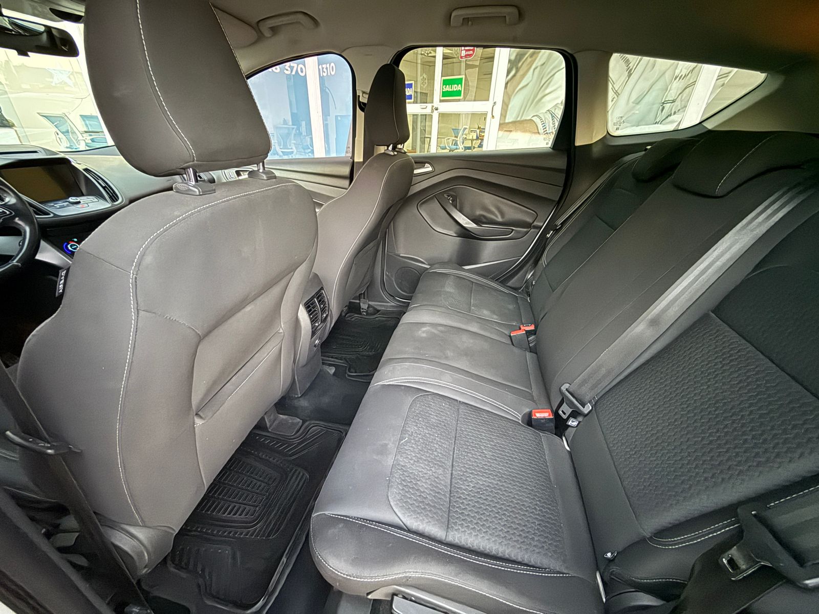 FORD ESCAPE PLUS 2018 - Image 10