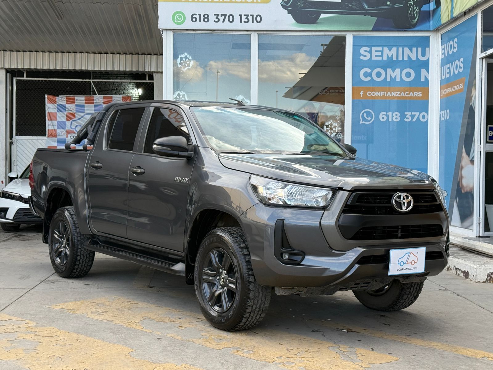 TOYOTA HILUX DOBLE CABINA SR 2024 - Image 13