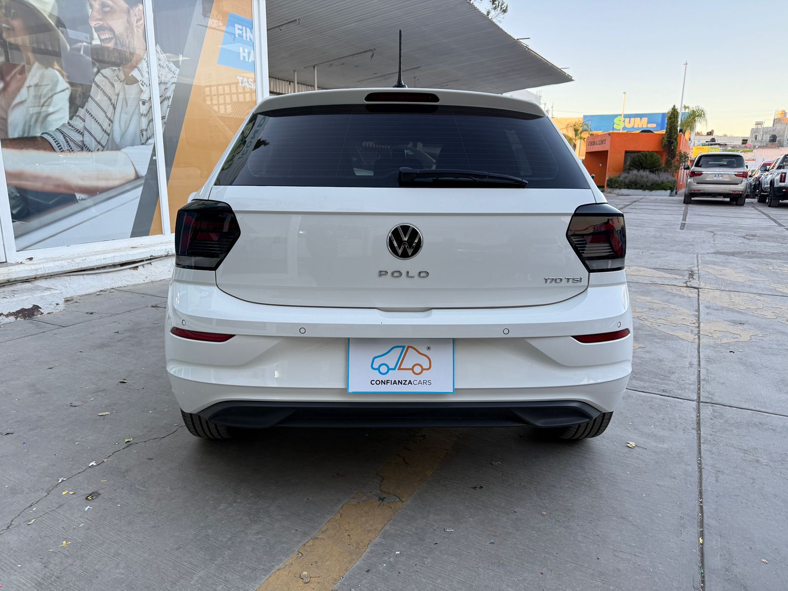 VOLKSWAGEN POLO COMFORTLINE 2024 - Image 6