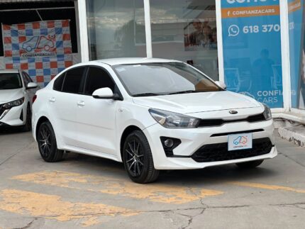 KIA // RÍO L MT // 2021